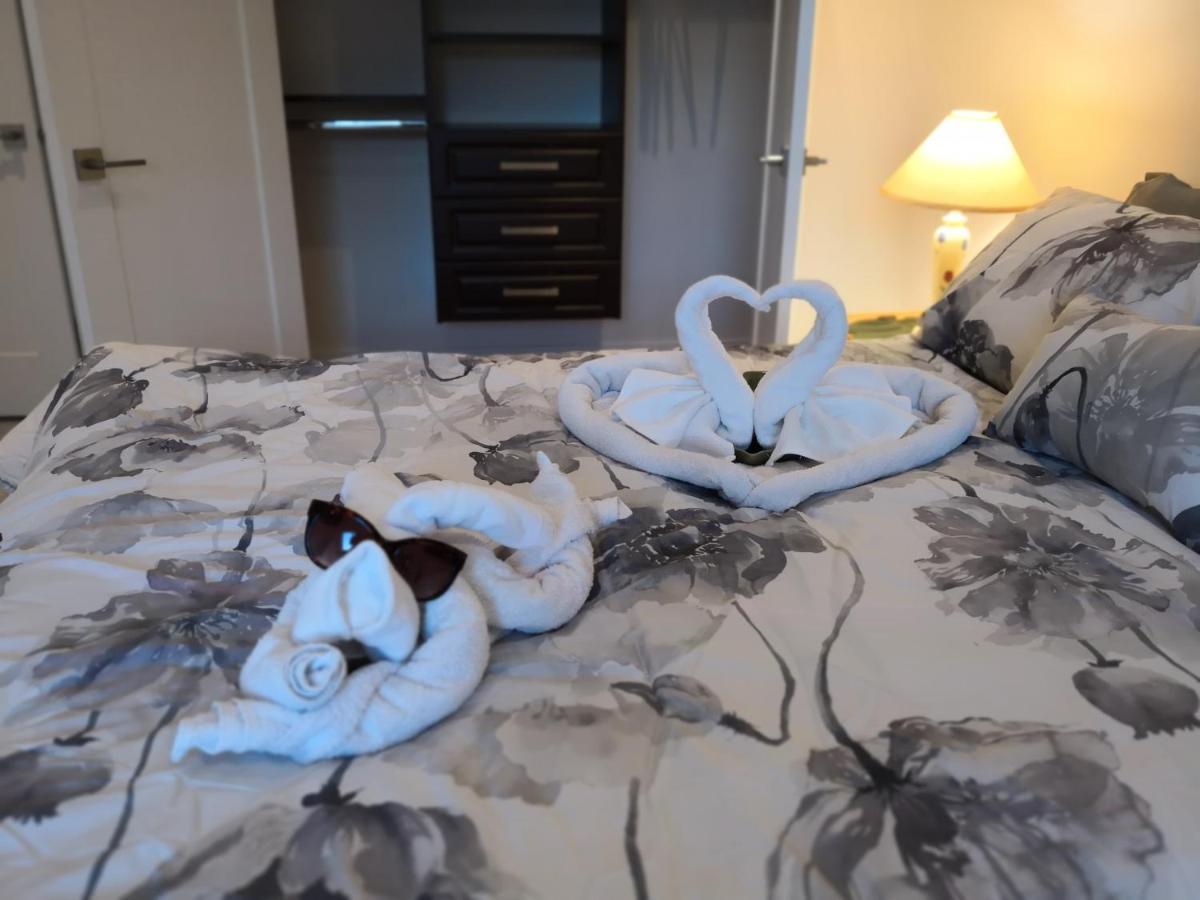 Delovely B&B White Rock Ngoại thất bức ảnh