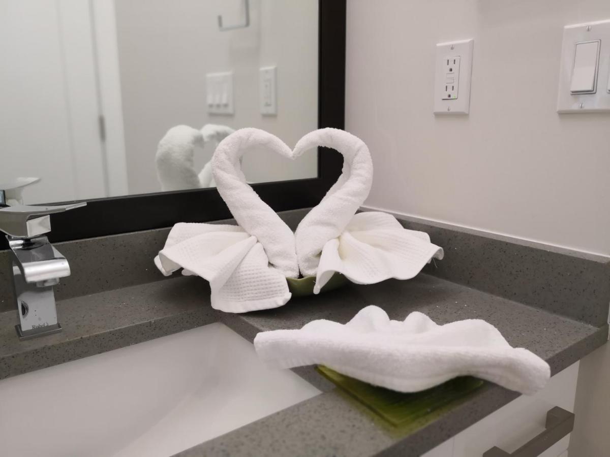 Delovely B&B White Rock Ngoại thất bức ảnh
