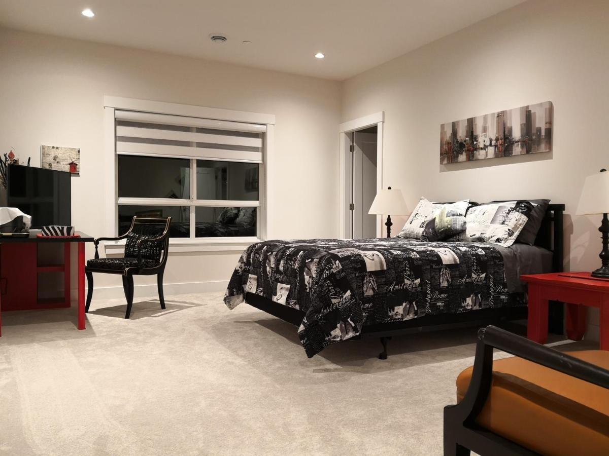 Delovely B&B White Rock Ngoại thất bức ảnh