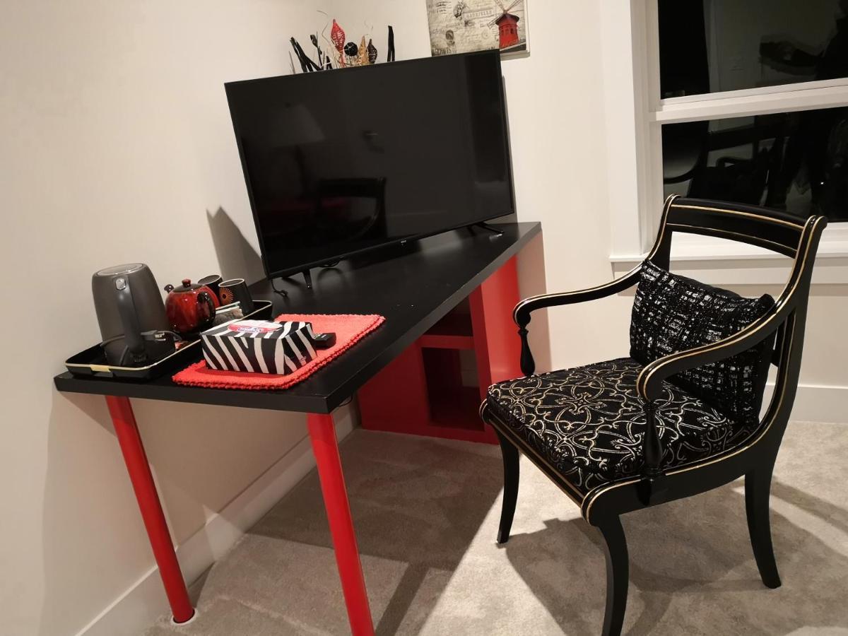 Delovely B&B White Rock Ngoại thất bức ảnh