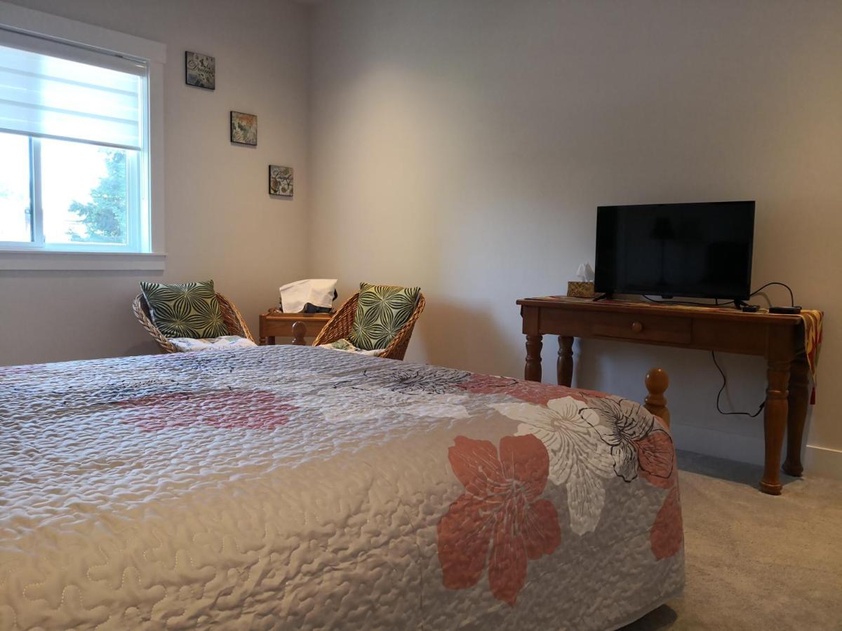 Delovely B&B White Rock Ngoại thất bức ảnh